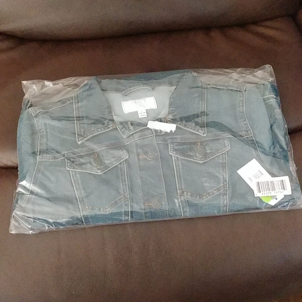 Nwt, jean jacket